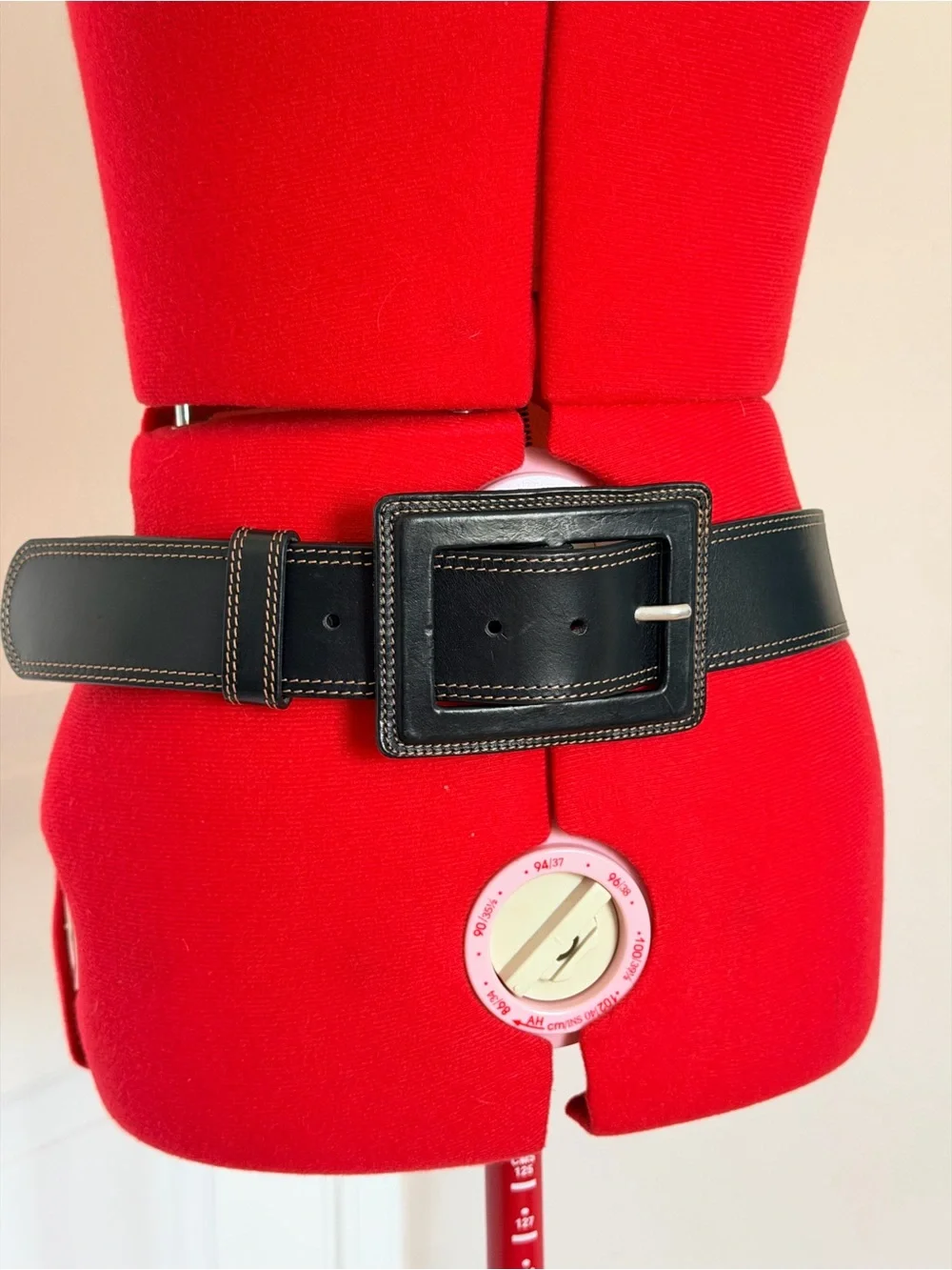 Vintage Y2K Banana Republic Italy Leather Belt Statement Large Buckle Stitch